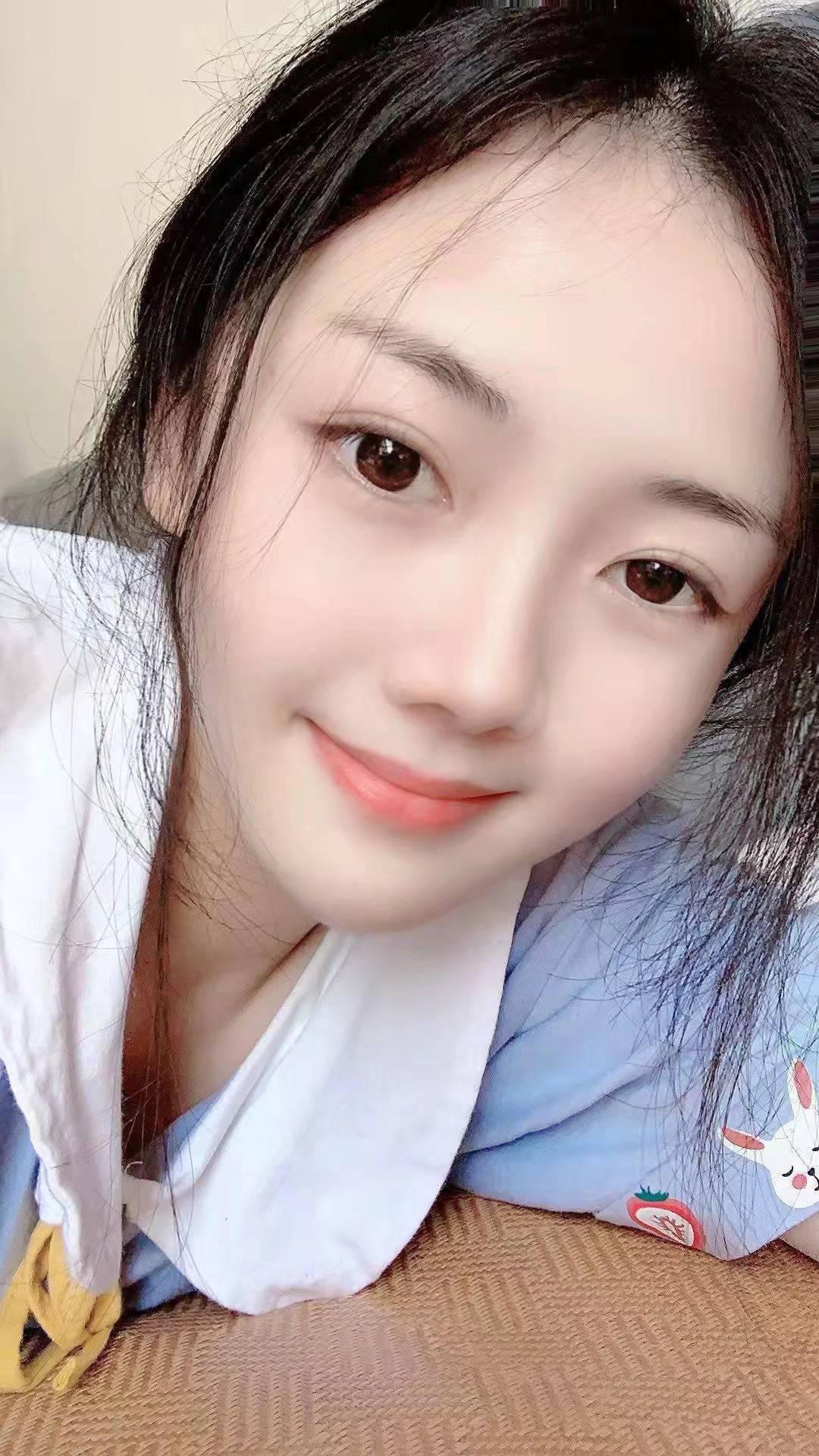 肤白貌美气质佳，深入交流